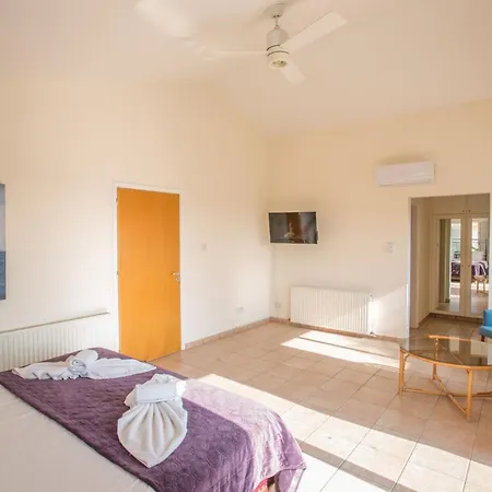 Villa At26 Ayia Napa